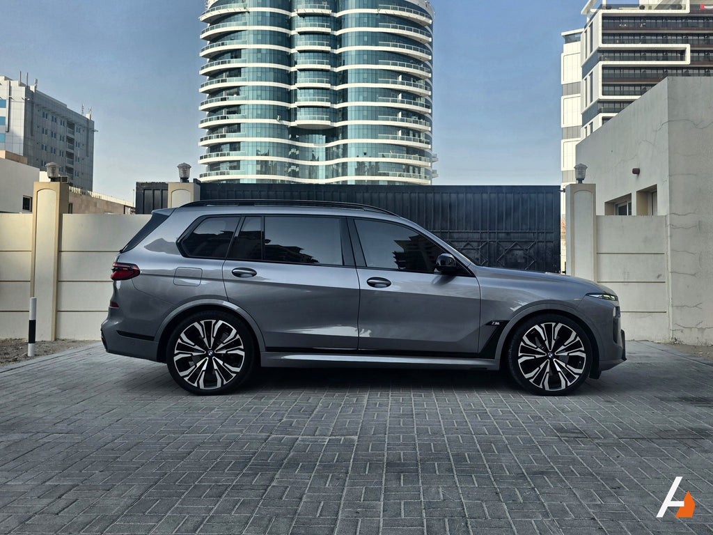 BMW X7 M60i Individual 2024