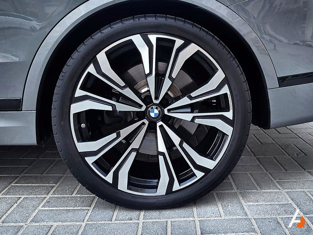 BMW X7 M60i Individual 2024